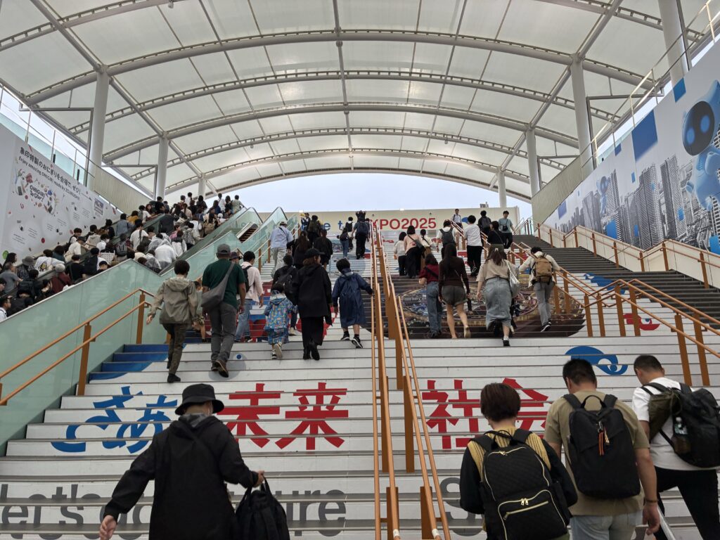 舞洲駅エスカレーター