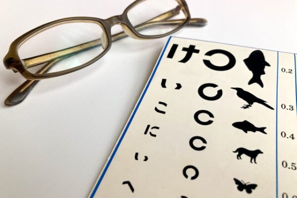 眼鏡作り直し検査で白内障診断のススメ
