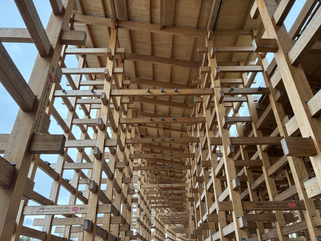 大阪関西万博に建築科卒業生の先輩方と研修会にいって来ました