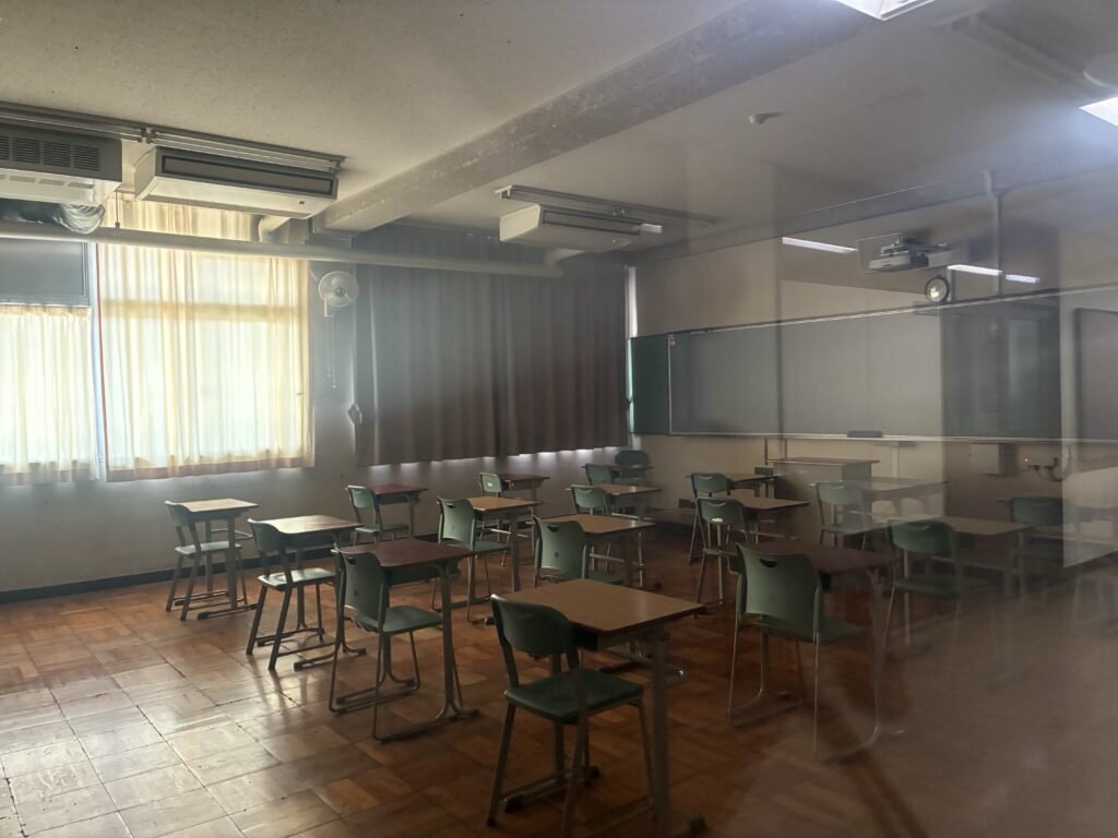 工業高校見学